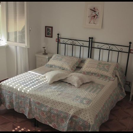 Domus Roma Vacanze - Qui Staremo Bene Room photo